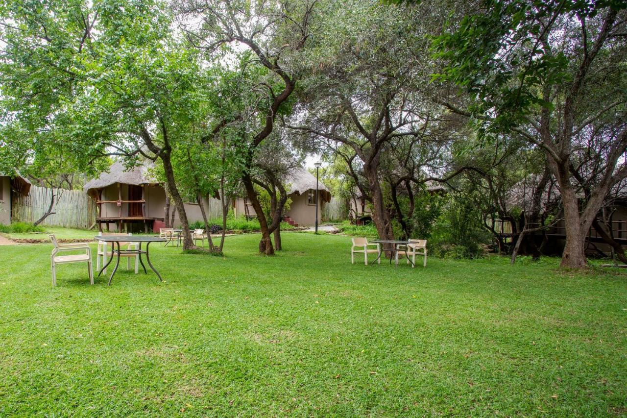 Warthogs Bush Lodge Magaliesburg Exterior photo