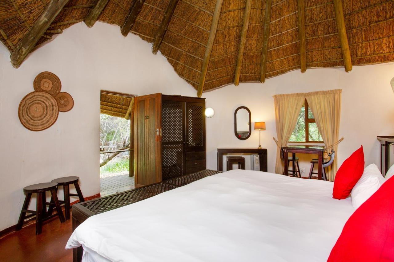 Warthogs Bush Lodge Magaliesburg Exterior photo