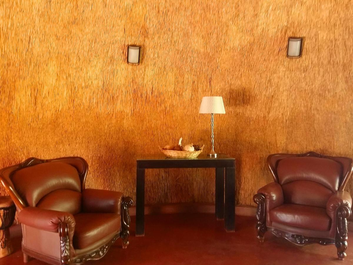 Warthogs Bush Lodge Magaliesburg Exterior photo